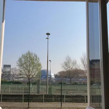 Avec Vue Sur Le Canal Appartement Paris